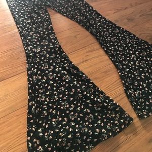 Billabong flare stretch pants